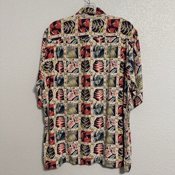 Reyn Spooner Hawaiian Shirt Large Miley Collection Floral Collage Bamboo Frames - Picture 2 of 5